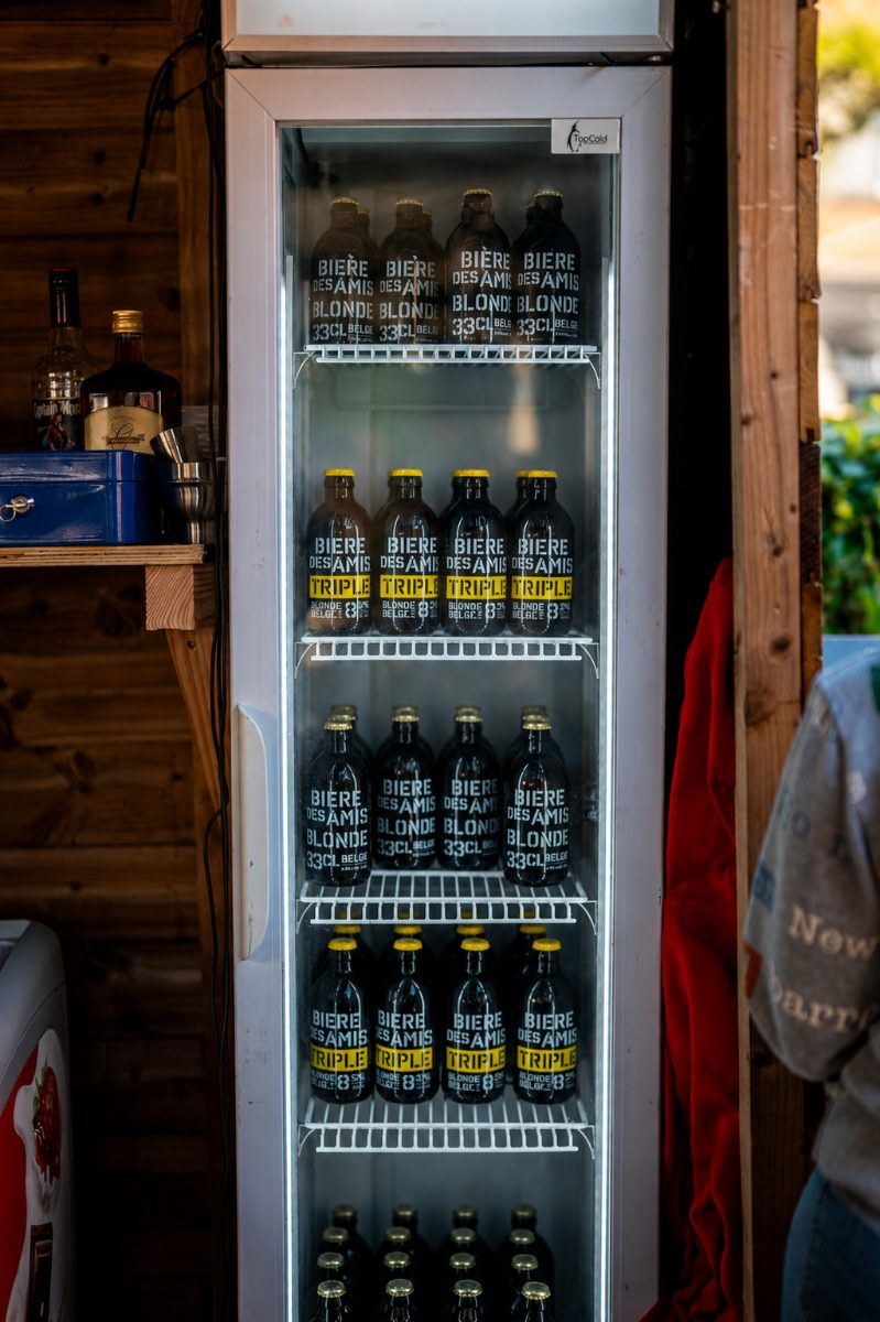 Le frigo à bières d'un chalet